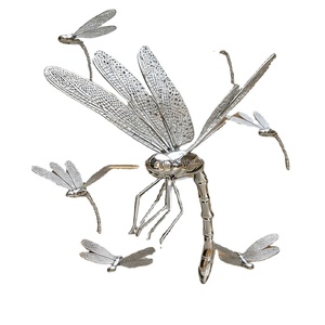Escultura de Libélula Personalizada en Acero Inoxidable - Decoración de Jardín para Exteriores OEM/ODM para Paisajismo de Parques y Zoológicos - Product Image 1