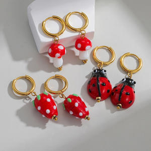 أقراط متدلية أنيقة مذهلة من الخنفساء مطلية بالذهب أقراط لطيفة من خنفساء الحشرات والفطر والفراولة أقراط متدلية مجوهرات - Product Image 2