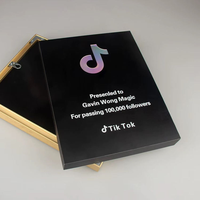 Plaque de récompense en aluminium noir argenté doré avec certificat en bois Tiktok Plaques de récompense pour les événements d'anniversaire
