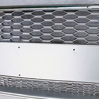 Prix d'usine : Pièces automobiles pour mise à niveau et modification, Calandre en nid d'abeille chromée avec cadre inférieur pour Audi A7 RS7 C7 2009-2015