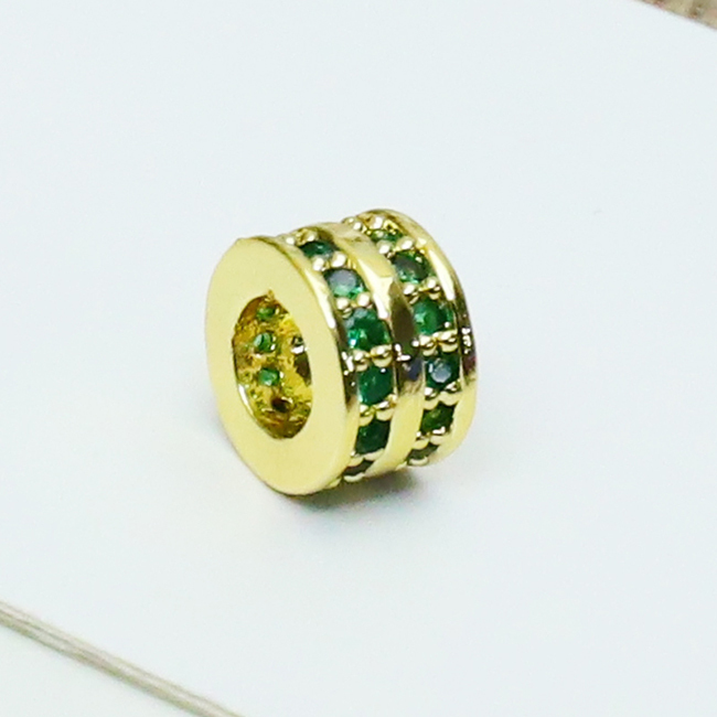 สีเขียว