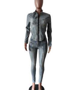 STOCK Moda Streetwear Otoño Manga larga Cremallera Chaqueta de mezclilla Traje de dos piezas Top y pantalones vaqueros Conjunto de mezclilla para mujer - Product Image 4