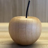 Nouveau diffuseur de parfum en bois Apple, diffuseur de parfum pour la maison et le bureau, cadeau pratique, ornement en bois parfumé Tuo, décoration