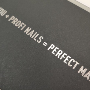 Elegante Tarjeta de Regalo Negra con Diseño de Sobre Extraíble, Papel de Vellón Plateado con Código QR y Borla, Juego de Tarjetas de Invitación - Product Image 5