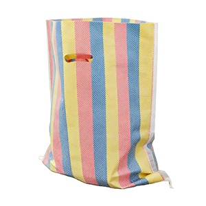 Sacs <span class=keywords><strong>de</strong></span> courses tissés en polypropylène fabriqués en Chine, écologiques et réutilisables, pour fruits, légumes, vêtements et courses - Product Image 2