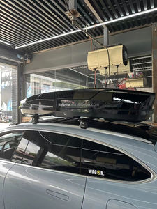 Boîte <span class=keywords><strong>de</strong></span> <span class=keywords><strong>toit</strong></span> étanche américaine ROAHTRIP Sports XC213A ABS+PC 370L (13 pieds cubes) à double ouverture latérale avec bande d'étanchéité et clips rapides - Product Image 6