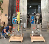 Machine d'emballage automatique de poudre à petite dose, à haute précision, contrôlée par PLC, avec tarière inclinée pour le comptage, pour sacs/pochettes alimentaires et chimiques