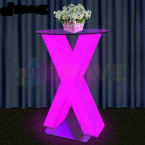 Di vendita superiore LED lettere tavolo per <span class=keywords><strong>bar</strong></span> e parco. Incandescente tavolo <span class=keywords><strong>bar</strong></span> con la lettera di caffè di vetro da tavolo per esterno - Product Image 3