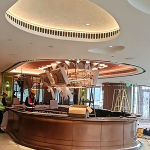 Bancone <span class=keywords><strong>Bar</strong></span> Circolare in Bronzo su Misura, Scrivania Reception Moderna in Metallo per Location di Lusso - Produttore con 15 Anni di Esperienza - Product Image 3