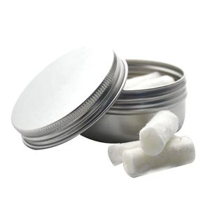 Kit de démarrage d'urgence en cas de feuillement de flammes : Ferro Rod avec allume-feu cirés et allumeur en coton, emballé dans une pochette de transport noire - Product Image 4