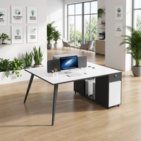 Poste de travail modulaire simple et moderne en PVC pour 4 personnes avec écran de séparation, boîte de câblage ignifuge et design minimaliste