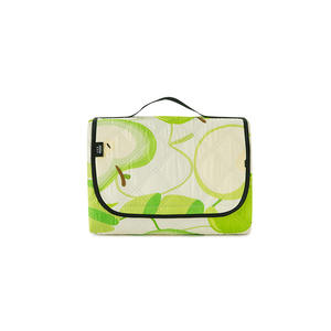 Tapis de pique-nique rectangulaire Yisidan en Oxford, imperméable, antidérapant, vert pomme, 850g, pour le camping et les activités de plein air - Product Image 2