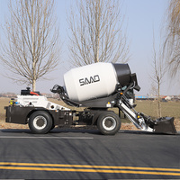 Mini camion malaxeur à béton autochargeur 0,5 m³ Euro 5, petit malaxeur à ciment mobile diesel, fabricant