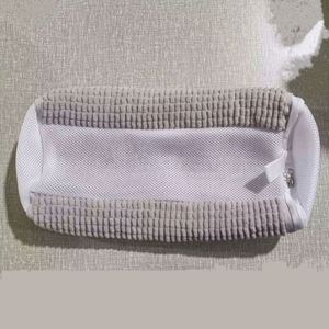 Bolsa de Lavado para Calzado Deportivo, de Terciopelo Chenille, Resistente, con Cierre, Lavable, para Lavadora, con Logotipo Personalizado - Product Image 6