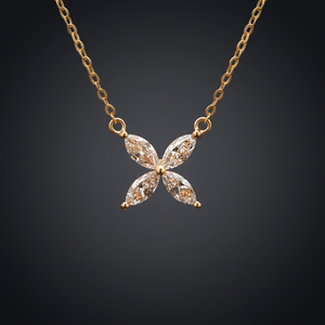 Bijoux fins en or massif 14 carats, collier pendentif en forme de fleur à quatre feuilles, style romantique pour femmes, vente flash - Product Image 1