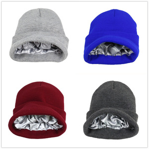 Gorros de Invierno Tejidos al por Mayor para Mujer, Forrados de Satén, de Seda, Gruesos, Suaves y Cálidos - Product Image 4