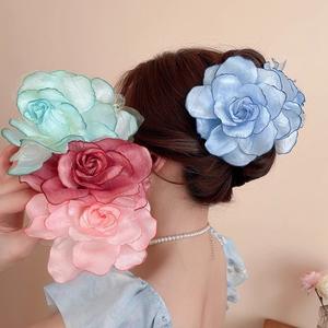 Pince à cheveux romantique en tissu rose séché, accessoire de coiffure pour femme, style bord de mer - Product Image 1