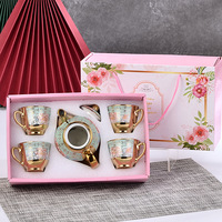 Nouvel ensemble de tasses à thé et soucoupes en céramique à motifs en relief, coffret cadeau 6 pièces, tasses à café arabes de luxe plaquées or