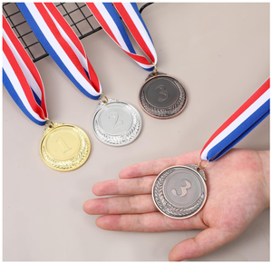 Medaglie Personalizzate in Oro, Argento <span class=keywords><strong>e</strong></span> Bronzo, Trofei in Metallo con Nastri per Collo per Premi Scolastici, Sportivi <span class=keywords><strong>e</strong></span> per <span class=keywords><strong>Vincitori</strong></span> di Gare - Product Image 3