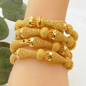 Offre spéciale Vente en gros Bijoux de Dubaï Bracelet de mariage en plaqué or 24 carats indien de luxe pour femme - Product Image 2