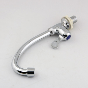 ก๊อกน้ำห้องครัวแบบก้านเดียว 1.0-1.9 แกลลอน/นาที แกนวาล์วเซรามิก หมุนได้ 360 องศา ติดตั้งบนเคาน์เตอร์ ก๊อกทองแดง - Product Image 3