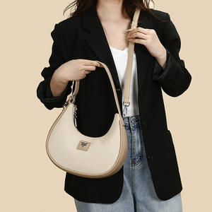 2025 Latest Style Shoulder Bags Women's Underarm Handbags Vintage Stylish Clutch <b>Purses</b> For Lady - Product Image 4