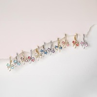 Bracelet pour femme en cuivre plaqué or 18 carats avec nœud romantique et zircon coloré en forme de fleur à cinq pétales, idéal pour mariage et soirée - Grande Vente