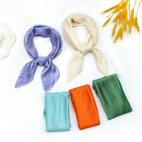 Foulard carré en satin plissé en polyester pour femme, bandeau de luxe pour cheveux et poignet, couleur unie, vente en gros