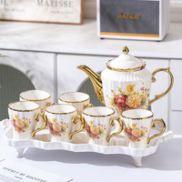 Services à thé en céramique florale européenne pour la maison, tasses à café dorées, assiettes à goûter pour le thé de l'après-midi, théière, coffret cadeau - En stock