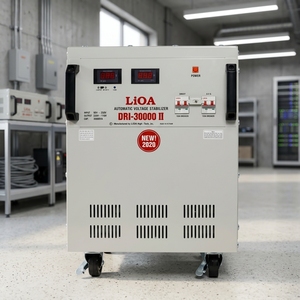 เครื่องปรับแรงดันไฟฟ้าอัตโนมัติ 30KVA 1 เฟส AC รุ่น DRI 30000 II สำหรับใช้งานในอุตสาหกรรมและบ้านพักอาศัย ความแม่นยำสูง - Product Image 1