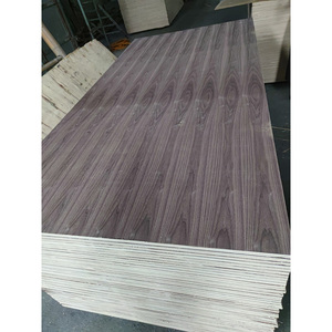 Contreplaqué <span class=keywords><strong>de</strong></span> fantaisie <span class=keywords><strong>stratifié</strong></span> par <span class=keywords><strong>placage</strong></span> en bois <span class=keywords><strong>de</strong></span> chêne blanc <span class=keywords><strong>de</strong></span> chêne rouge <span class=keywords><strong>de</strong></span> hêtre Offre Spéciale pour la décoration - Product Image 5