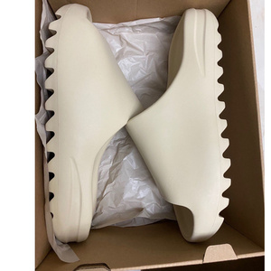 2026 Hot Sale Summer <b>Sandals</b> Slippers Couple Casual <b>Sandals</b> Women Men Outdoor Designer Slippers <b>Flat</b> Shoes - Product Image 2