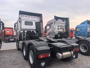 Usato in Buone Condizioni per Camion Trattore Foton Auman EST 6X4 560CV Motore Cummins ZF 16 Velocità Euro 6 Testa Trattore Prime Mover - Product Image 4