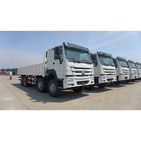 Camion de fret à plateau avec clôture, neuf, fabriqué en Chine, vente directe d'usine, conduite à gauche, HOWO 8x4, moteur diesel Weichai, en stock