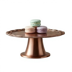 Support à cupcakes décoratif plaqué or rose pour table, personnalisable, pour la cuisson et la présentation de muffins et gâteaux - Product Image 1