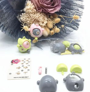 Venta caliente Interacción entre padres e hijos Mini juego de adivinanzas DIY Pequeños juguetes de plástico Twist Eggs Juguetes para niños - Product Image 5