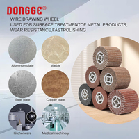 Roue à lamelles abrasive non tissée 120x100x19mm pour le polissage et le brûlure des surfaces en acier inoxydable et en métal