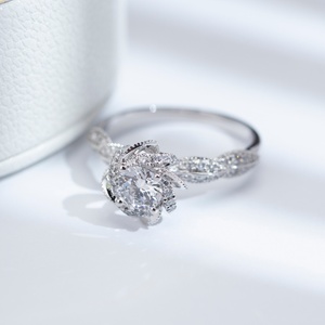 แหวนเพชรเลี้ยงในห้องปฏิบัติการ Messi Jewelry รุ่น MSR-1136 ทอง 18K ดีไซน์ดอกไม้ แหวนหรูหราโรแมนติก แหวนหมั้น แหวนแต่งงาน แหวนคลาสสิก ของขวัญ - Product Image 1