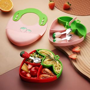 Juego de Vajilla de Silicona Resistente a Altas Temperaturas, Plato de Cena con Diseño de Dibujos Animados para Niños, Tazón con Ventosa, Apto para Alimentos, Fresa - Product Image 3