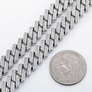 Cadena Cubana de 10 mm Personalizada con Circones, Brazalete de Hierro Unisex Estilo Hip-hop - Product Image 2
