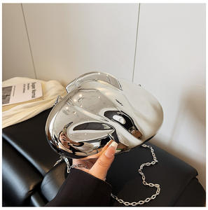 Bolso de banquete de acrílico personalizado para <span class=keywords><strong>mujer</strong></span>, bolso de mano de noche europeo y americano transfronterizo, bandolera de hombro con forma de <span class=keywords><strong>mango</strong></span> - Product Image 3