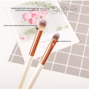 Blending Eyeshadow Brush Soft Synthetic Fiber Wooden Handle Multi Function <b>Eye</b> Makeup Tool - Product Image 3