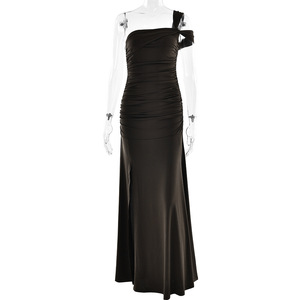 Vestido de noche largo para mujer, de color liso, con hombros descubiertos, pliegues y aberturas laterales, cintura natural, transpirable. - Product Image 5