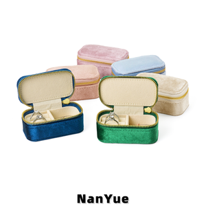 Neue Mini Luxus Reißverschluss-Schmuckbox mit Eigenem Logo Tragbare Schmuckaufbewahrungsbox Schmuck-Geschenkbox für Halsketten Ringe Ohrringe - Product Image 3