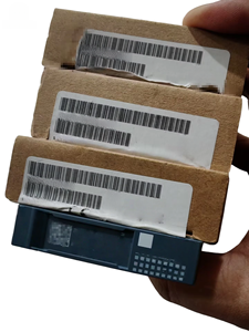 โมดูลอินพุตดิจิตอลเซ็นเซอร์คอนโทรลเลอร์ PLC ของแท้ใหม่เอี่ยม 6ES7 131-6BF01-0B - Product Image 1