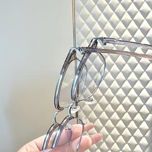 กรอบแว่นตาทรงสี่เหลี่ยมผืนผ้าสำหรับผู้ชาย ดีไซน์ทันสมัย ผลิตจากโลหะผสม ป้องกันรังสียูวี 51% แบบเต็มกรอบ ผลิตที่ตานหยาง หมายเลขสินค้า 58062 - Product Image 5