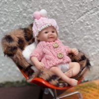 Muñeca de Silicona Suave de 6 Pulgadas, Muñeca de Moda de Cuerpo Completo, Muñeca de Dibujos Animados Realista, Miniatura de Recién Nacido, Juguete Educativo Suave para Niños
