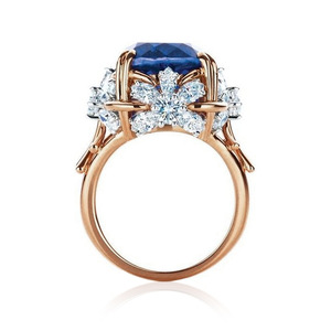 Anello F1544 in Oro Rosa con Diamante e Zaffiro Blu Centrale, Diamanti Naturali Taglio Brillante Rotondo, Gioiello da Donna per Fidanzamento - Product Image 2