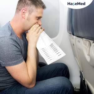 أكياس قيء بلاستيكية للاستخدام مرة واحدة (عبوة من 10) مانعة للتسرب مع حلقة إغلاق للسفر، مناسبة لدوار الحركة في السيارة وحالات الطوارئ، سعة 1500 مل - Product Image 3