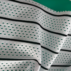 220gsm thân thiện với môi Polyester chim mắt lưới vải dày đặc sợi ngang dệt kim thể thao & bóng đá phù hợp với cổ phiếu rất nhiều từ các nhà sản xuất - Product Image 3